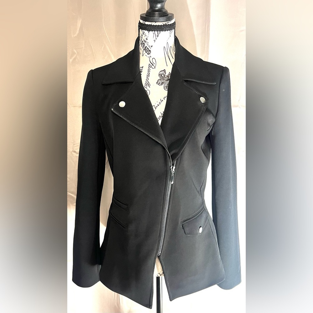EUC White House Black Market Black Moto Blazer - Stretchy Ponte Material! Size 2